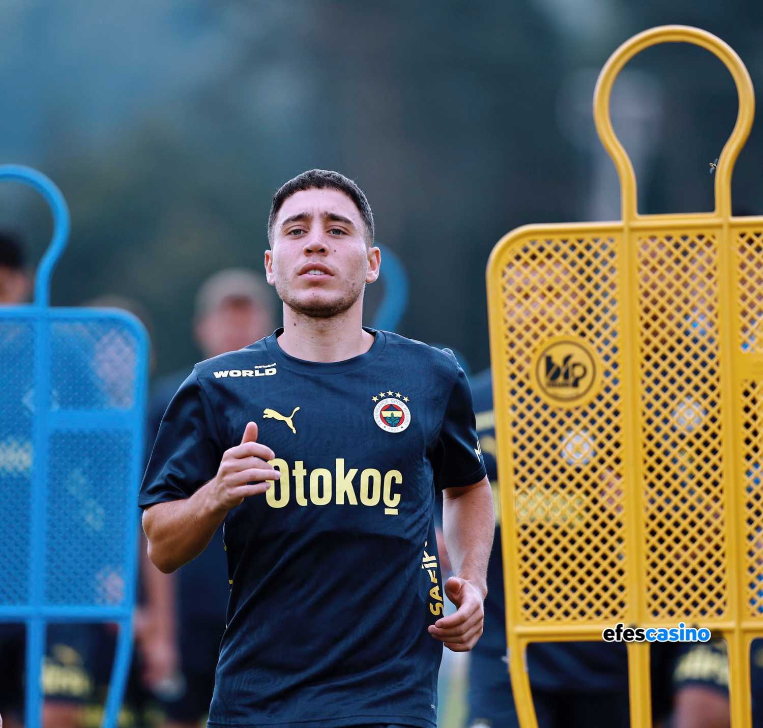 Fenerbahçe'den ayrılan Emre Mor'dan büyük sürpriz! İşte yeni takımı…