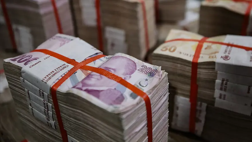 Hazine ve Maliye Bakanlığı Gelir İdaresi Başkanlığı, 6183 sayılı Amme Alacaklarının Tahsil Usulü Hakkında Kanun kapsamında borçluların vergi dairelerine olan borçlarının cari tecil faiz oranından daha düşük bir oranla taksitlendirilmesine ilişkin usul ve 