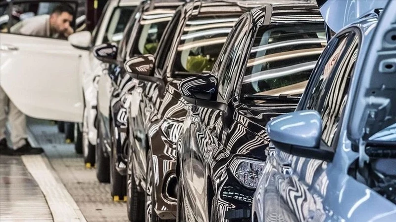 İNDİRİM UYGULANMAZSA ŞİKAYET HAKKI VAR Engelli indirimini trafik sigortasına uygulamayan şirket ve acenteleri, Sigortacılık ve Özel Emeklilik Düzenleme ve Denetleme Kurumu'na şikayet edebilirsiniz.