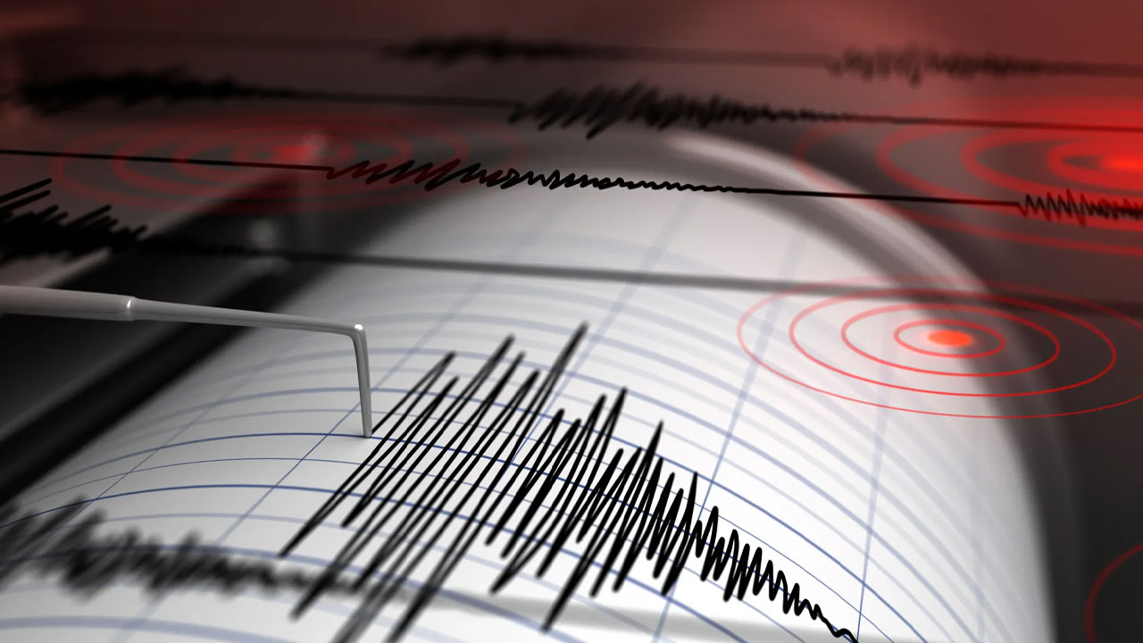 Muğla Datça'da 5,3 büyüklüğünde deprem!