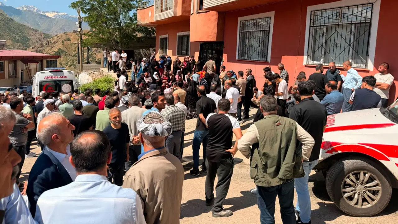 Hakkari'de uzman çavuş katliam yaptı! Kayınpederinin evini bastı, 4 kişiyi öldürdü