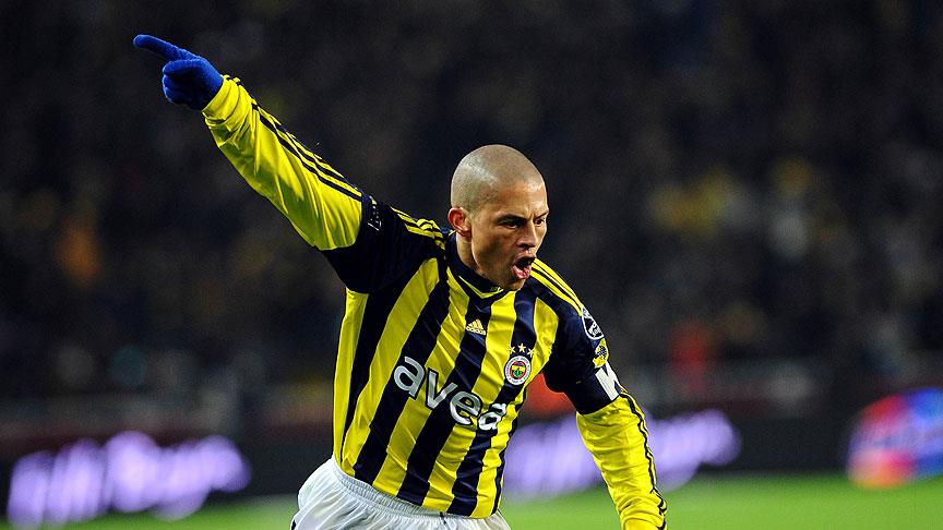 Süper Lig tarihinin en iyi 20 yabancı futbolcusu! Hagi mi, Alex mi?