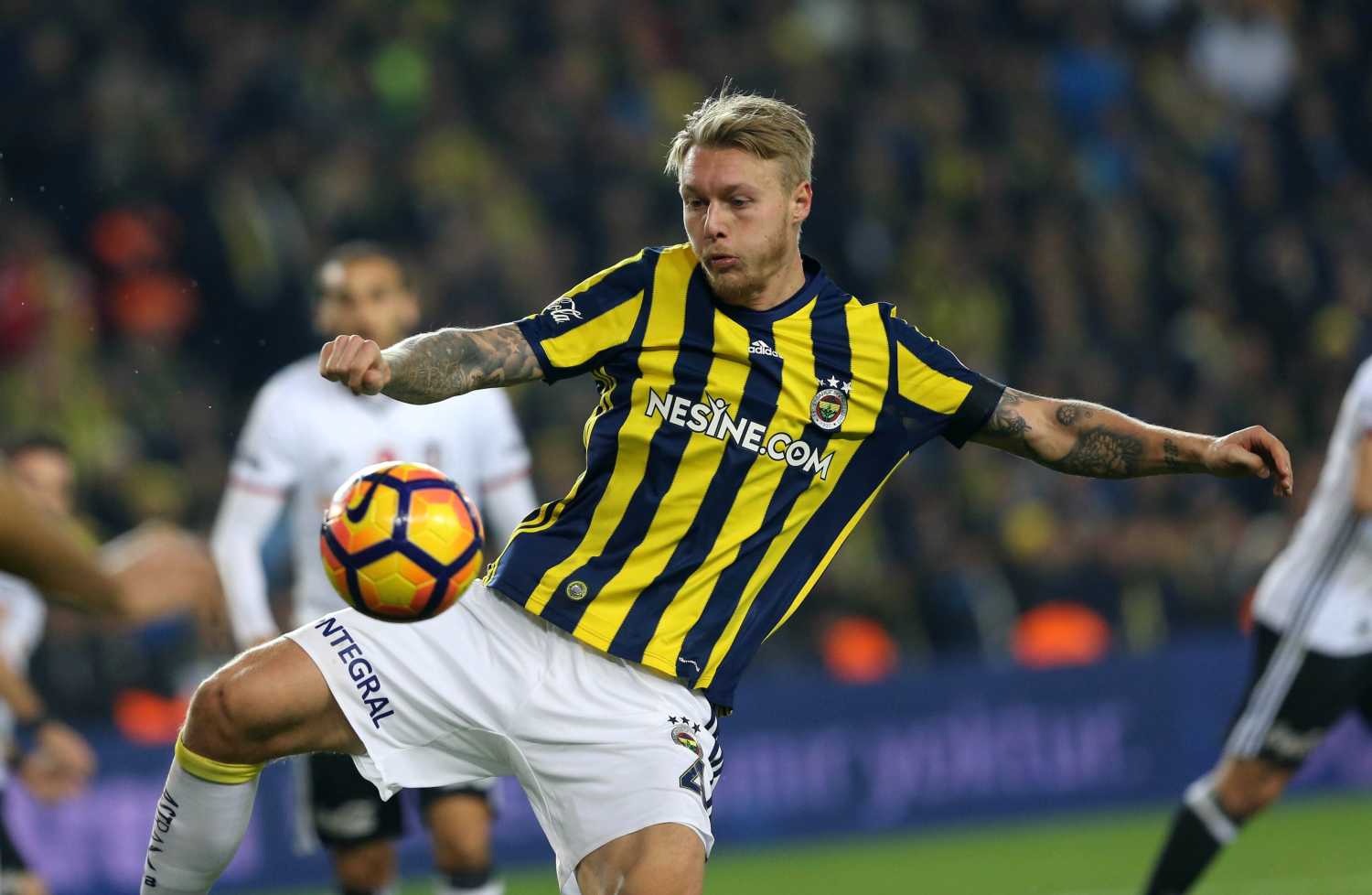 Süper Lig tarihinin en iyi 20 yabancı futbolcusu! Hagi mi, Alex mi?