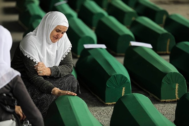 Dinmeyen acı...Srebrenitsa!
