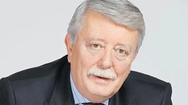 Aziz Üstel yaşamını yitirdi!