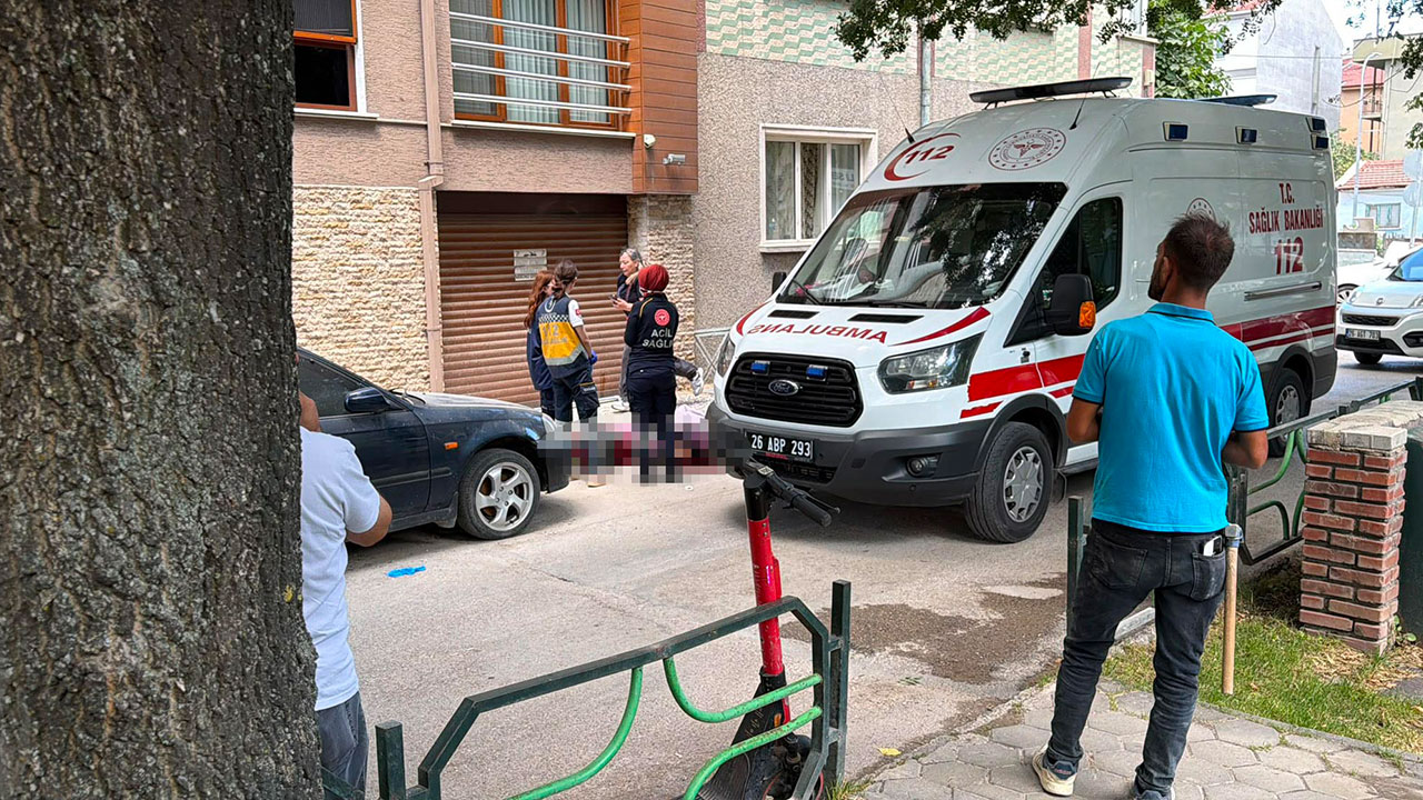 Yaslandığı korkuluklar sonu oldu!