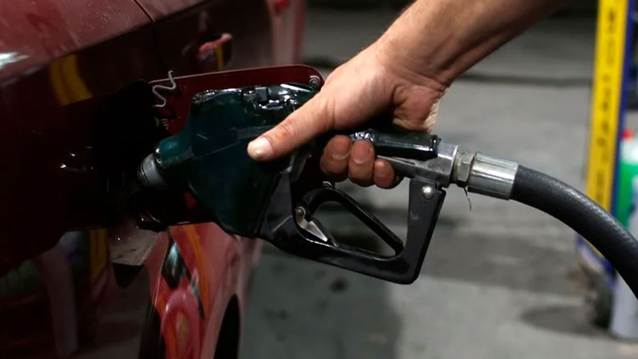 Motorine 4,24 TL zam! Bazı illerde litre fiyatı 81 TL'yi aştı
