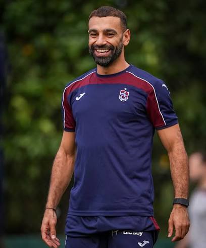 Havaalanı ve stattaki karşılamadan sonra ertesi gün Liverpool'dan takım arkadaşlarım aradı. Szoboszlai ile hala konuşuyoruz. Daha önce böyle bir şey görmediklerini söylediler.