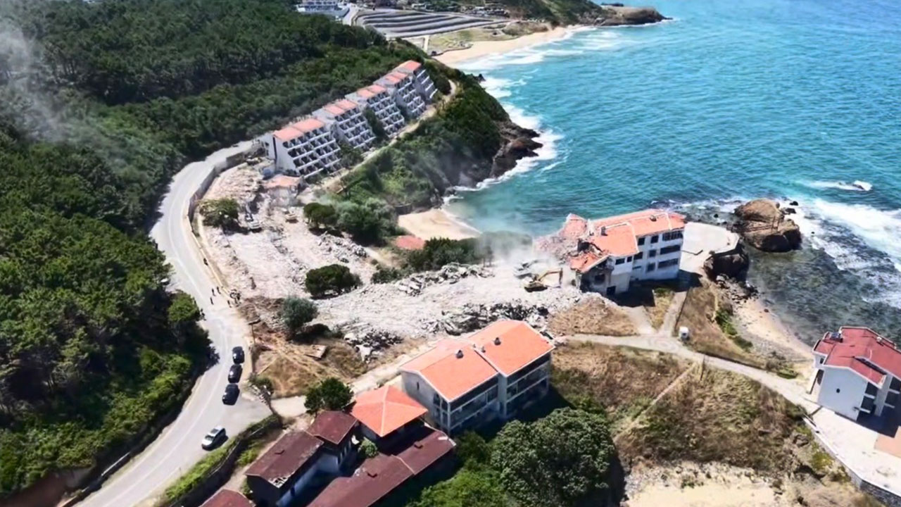 Bir dönem Milli Takım kamp yapıyordu... Riva'daki 186 odalı o otel yıkılıyor!