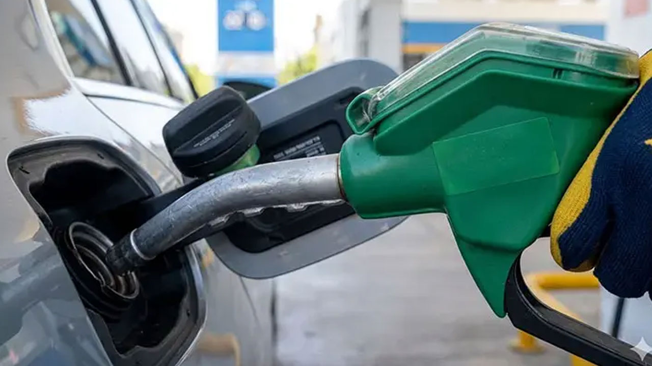Motorine 4,24 TL zam! Bazı illerde litre fiyatı 81 TL'yi aştı