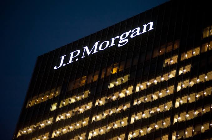 JPMorgan, Türkiye'nin yıl sonu politika faiz oranının iki faiz indirimi sonrasında yüzde 35 olmasını öngörüyo