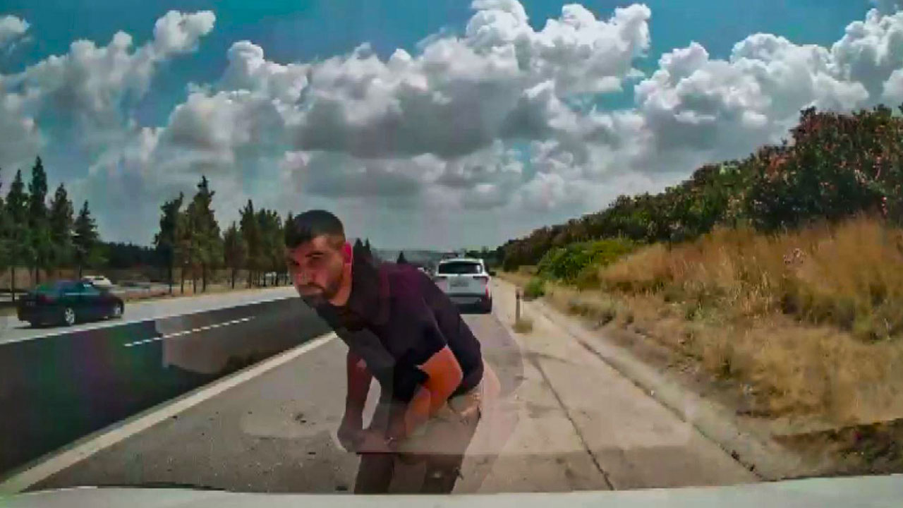 Hırsız kuzenlerin akılalmaz oyunu! Biri uyardı, diğeri çaldı!