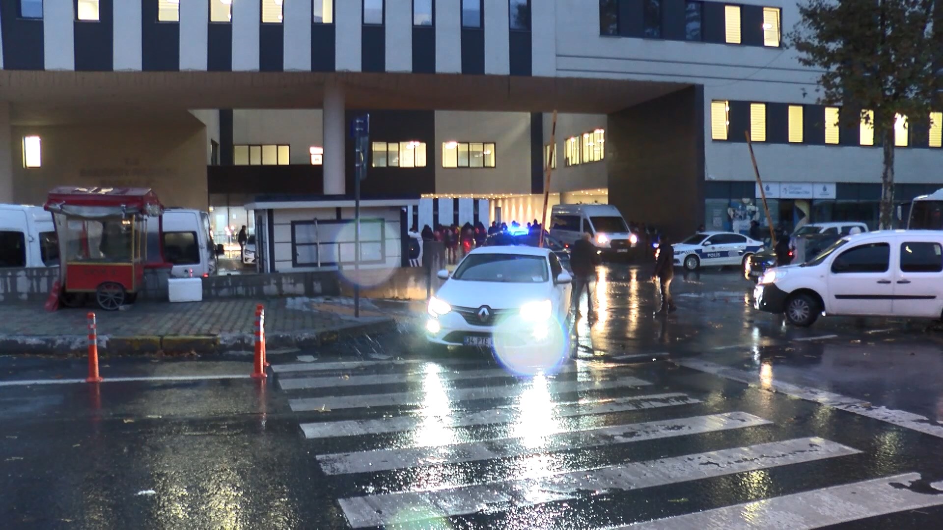 Bakırköy Belediyesi'ne yolsuzluk operasyonu! 39 tutuklama