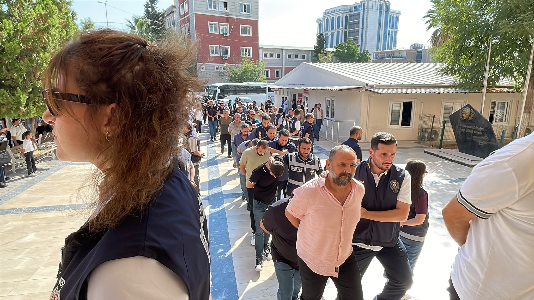 Yasa dışı bahis operasyonunda 46 şüpheli adliyede