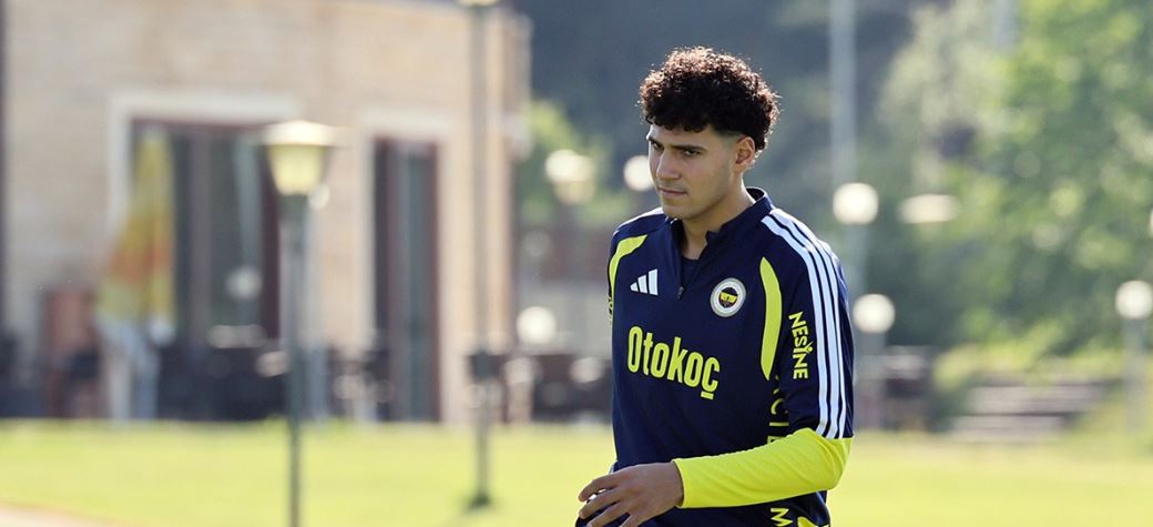 Fenerbahçe'de Omar Fayed, Frosinone Calcio'ya transfer oldu