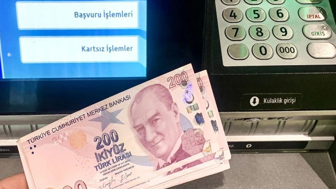 ATM’lerde İşlem Gerçekleştirilemiyor Uyarısı: Bankalar O Banknotları Tamamen Kaldırdı!