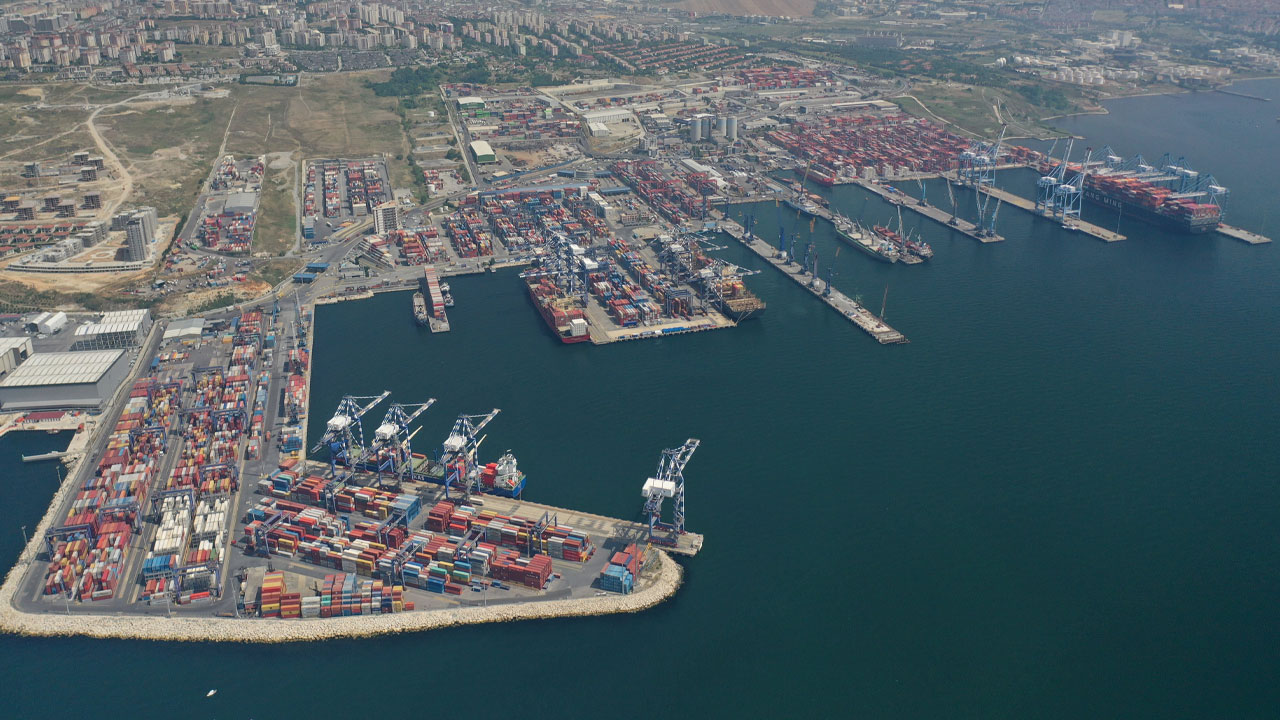 Ambarlı Limanı'nda ele geçirildi! Piyasa değeri 2 milyar 100 milyon lira...