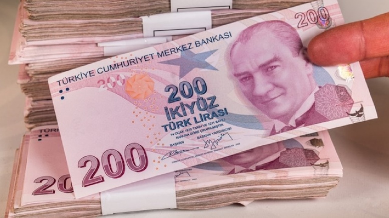 Bankalardan 1 Milyon TL'ye Yeni Faiz Tarifesi: Mevduatta Getiriler 30 Bin Liraya Yaklaştı