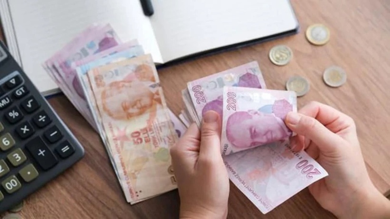 2027 Emekli Zammında Hesap Sil Baştan Yapıldı: Yeni Yıl Kök Maaş ve Taban Aylık Formülleri