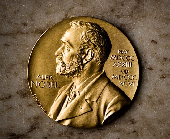 Nobel Edebiyat Ödülü Kanadalı yazar Anne Carson'a verildi