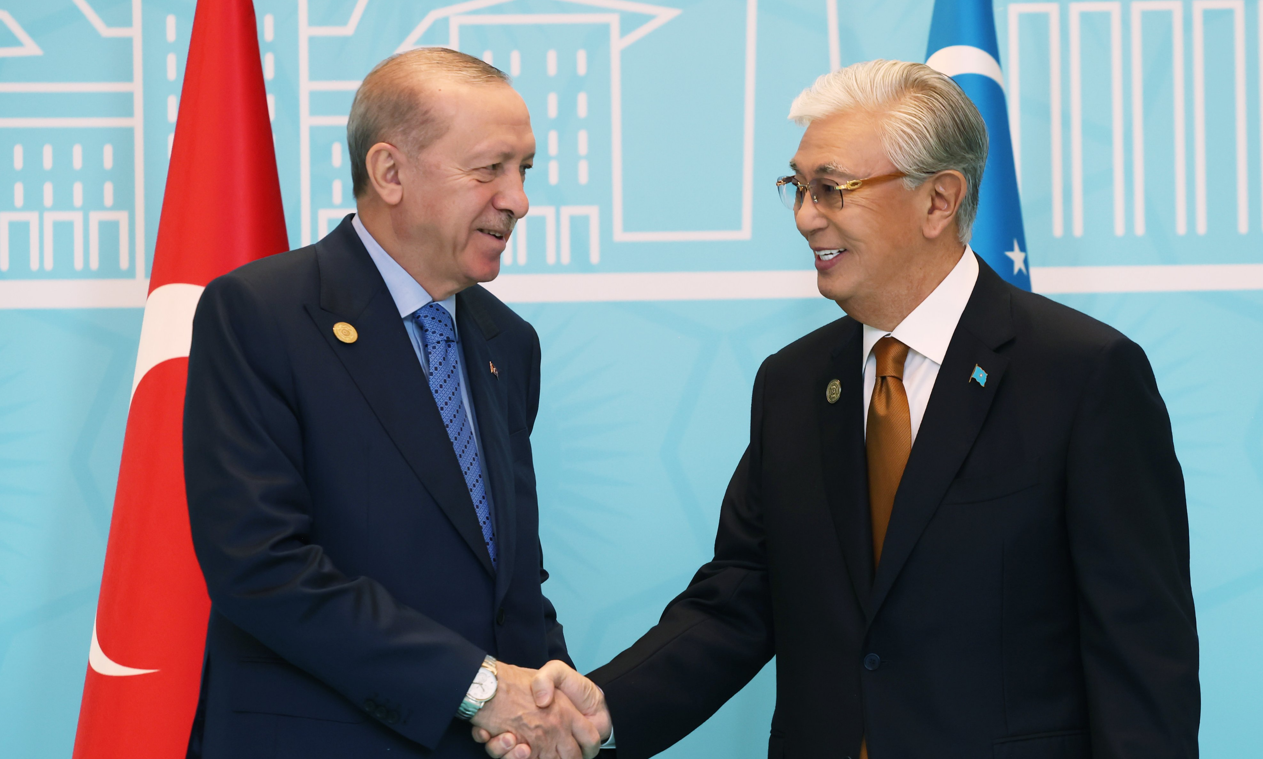 Cumhurbaşkanı Erdoğan: Türk dünyasının aile fotoğrafında ayrılığa yer yoktur