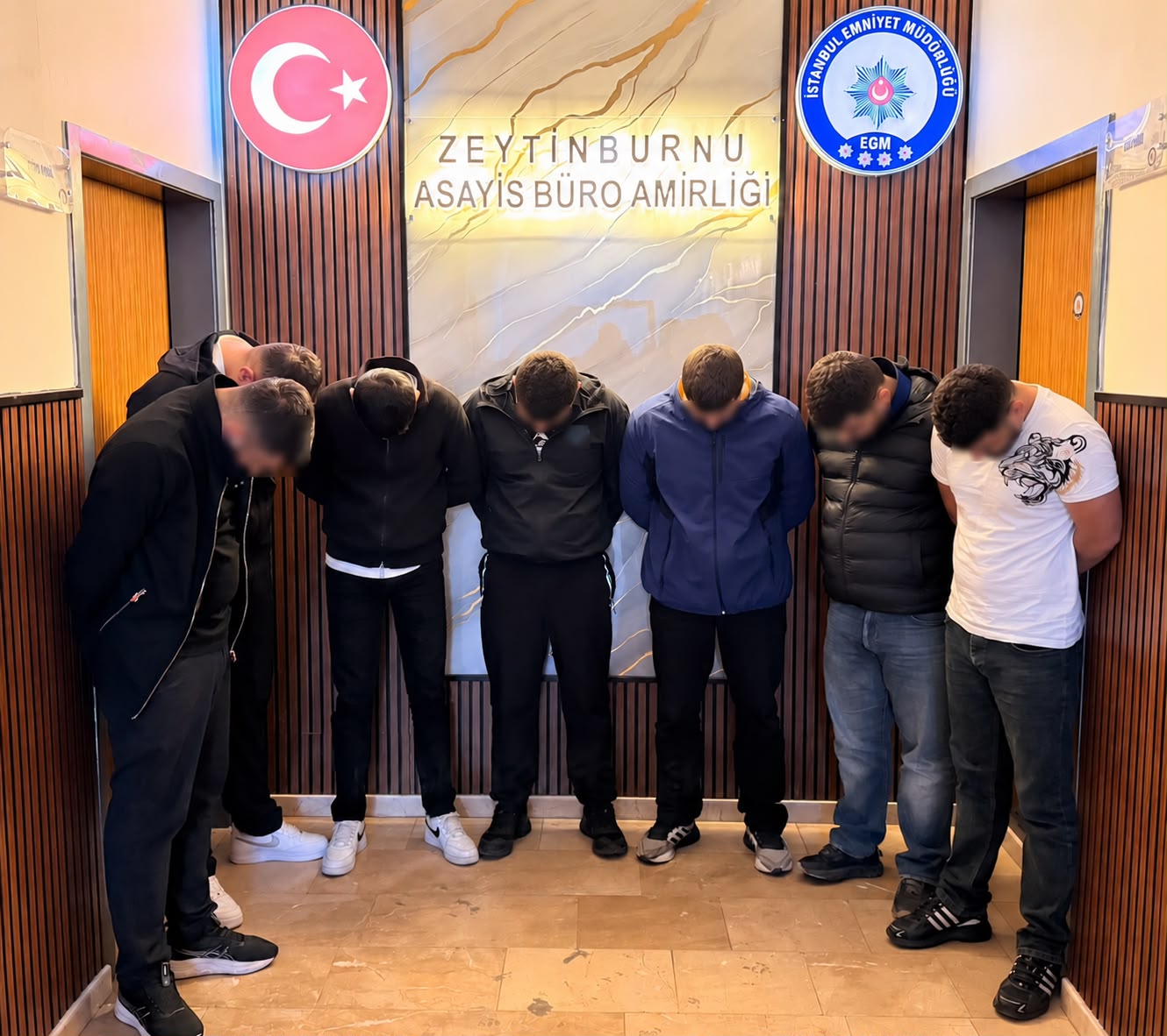Zeytinburnu'nda silahlı saldırılara operasyon! 6 şüpheli yakalandı