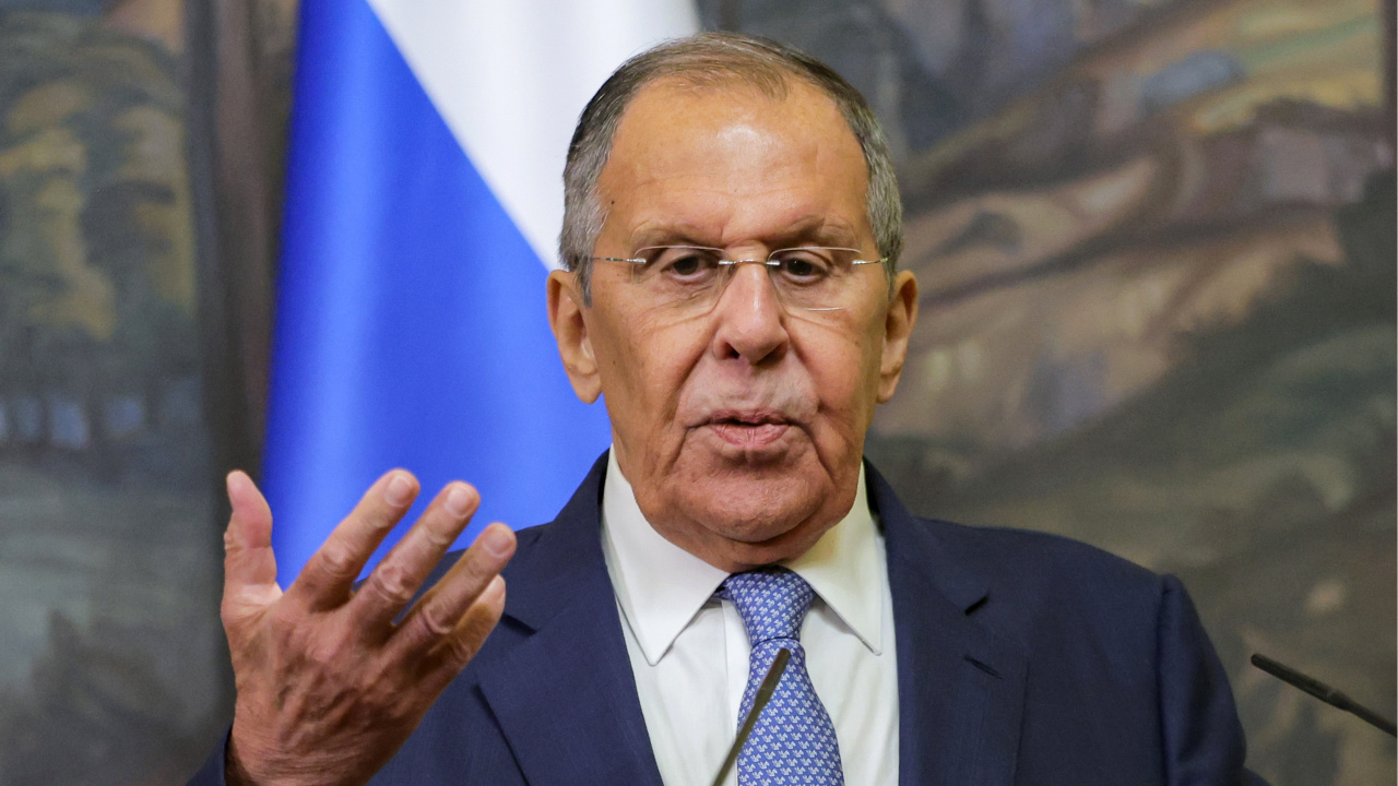 Lavrov'dan Avrupa'ya savaş uyarısı! Olursa çok kısa sürecek