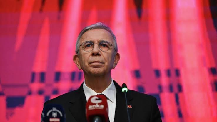 Ankara'da 7 ilçe belediye başkanı CHP'den istifa etti
