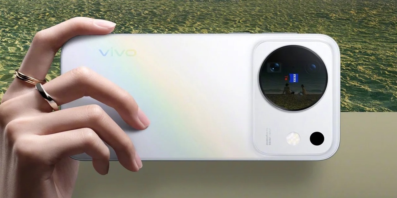 Vivo X500 Serisinin Özellikleri Sızdı: Tasarımı Dikkat Çekti