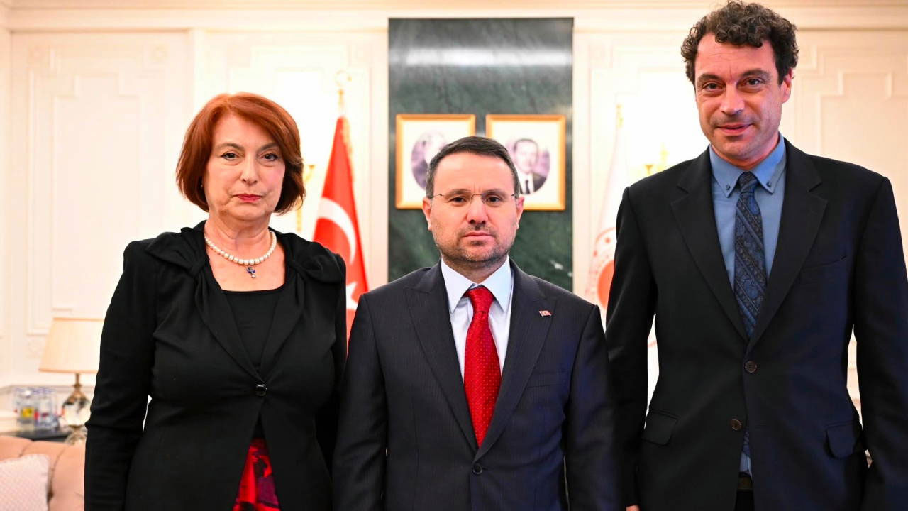 Bakan Gürlek ile Uğur Mumcu'nun ailesi görüştü! İlk açıklama geldi