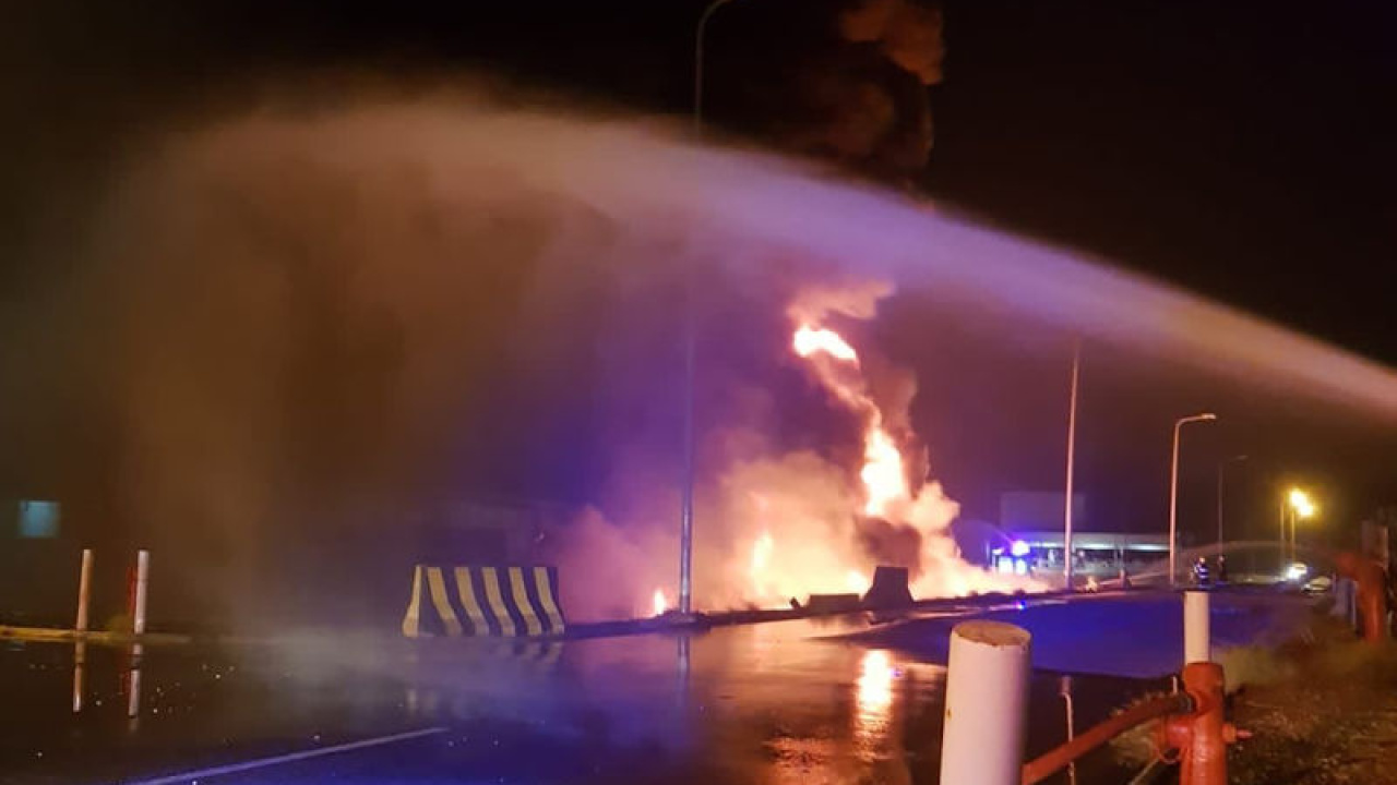Aramco'nun Cizan petrol tesisleri vuruldu