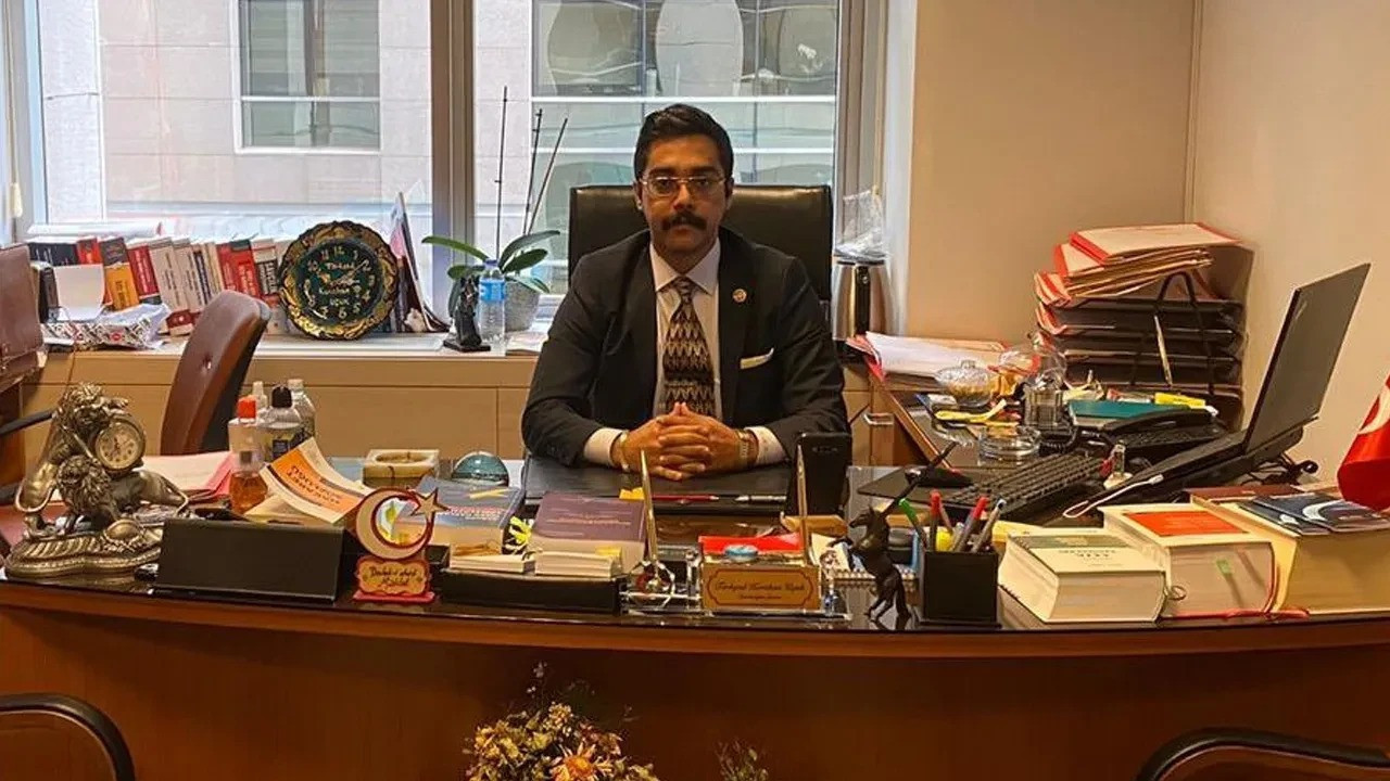 Hakim ve savcılara küfretmişti! Savcı Türkşad Kunthan Uçuk hakkında gözaltı kararı