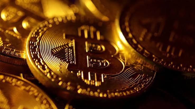 Bitcoin gaza bastı sekiz ayın zirvesine çıktı