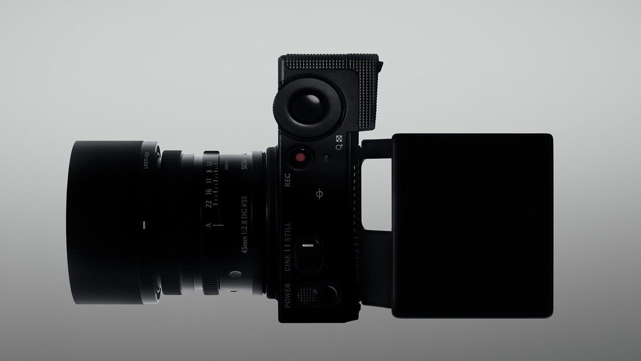 Dünyanın En Küçük Tam Kare Fotoğraf Makinesi: Sigma fp 2 Fiyatı ve Özellikleriyle Tanıtıldı   