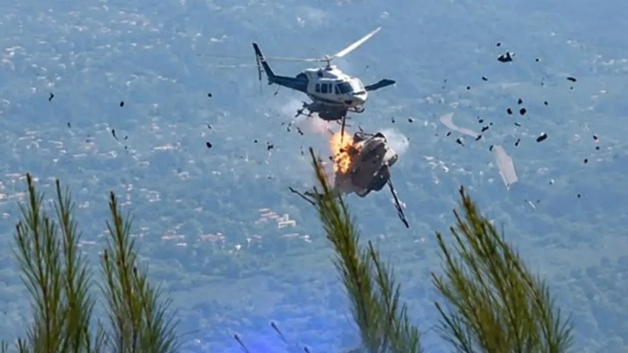İki helikopter havada çarpıştı! Kaza yerine ulaşılmaya çalışılıyor