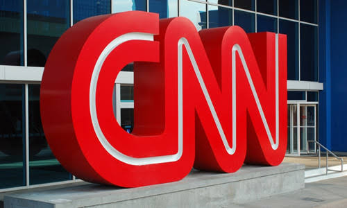 Trump'tan bazı medya kuruluşlarına Beyaz Saray yasağı