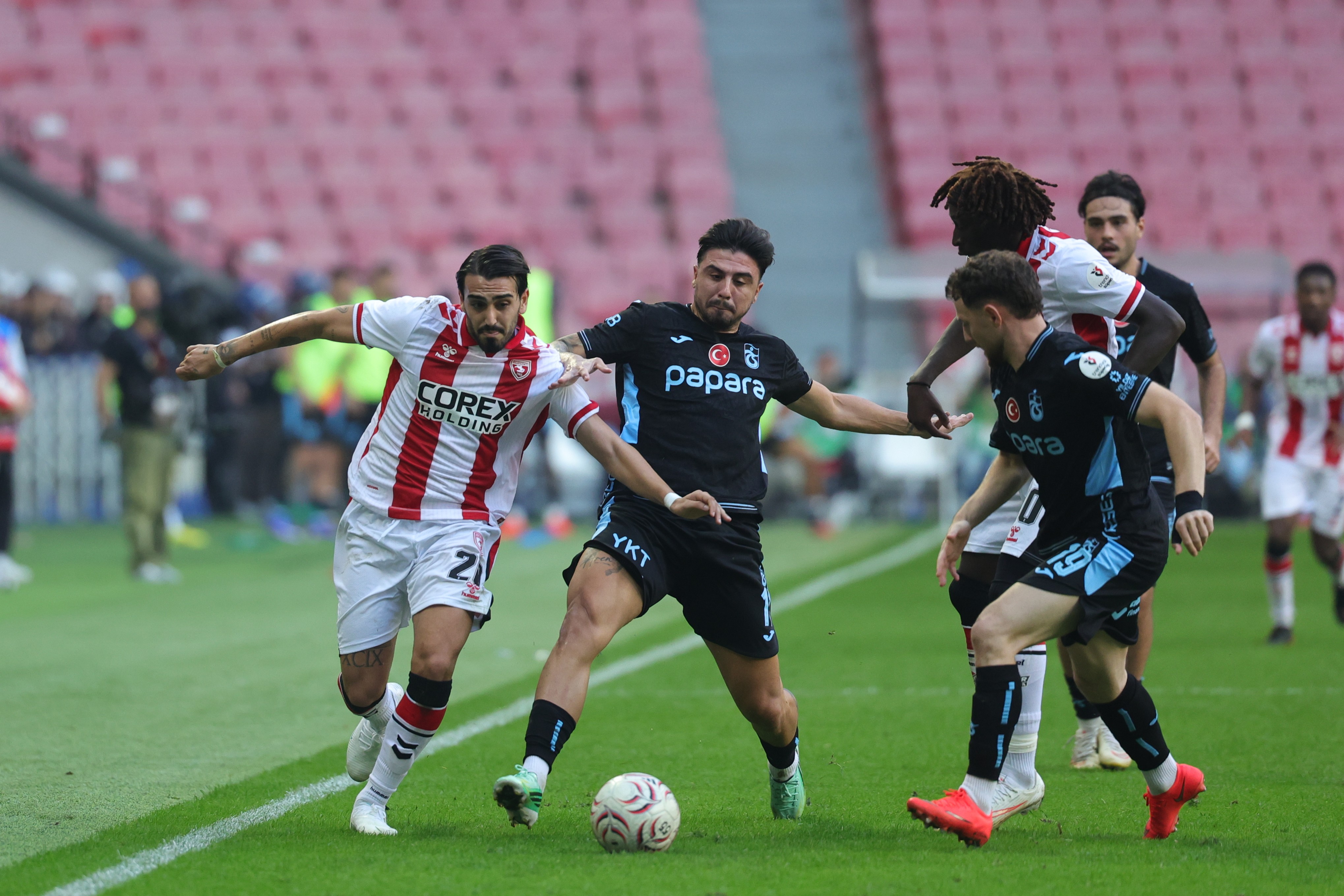 Trabzonspor deplasmanda Samsunspor'u 3-0 yendi!