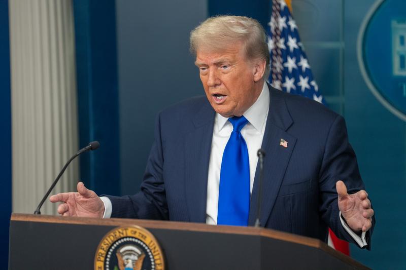 Trump'tan İran açıklaması! Askerlerinin parasını ödeyemeyecek durumdalar