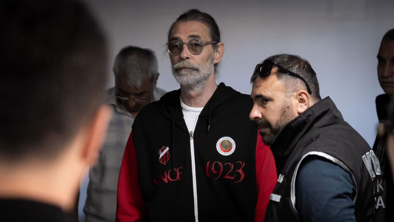 Erdal Beşikçioğlu'nun mal varlığı gündemde! Aylık geliri dudak uçuklattı