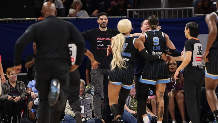 'Kendimi kadın hissediyorum' demişti: Kadınlar ligi maçına giden FETÖ'cü Enes Kanter salondan atıldı!