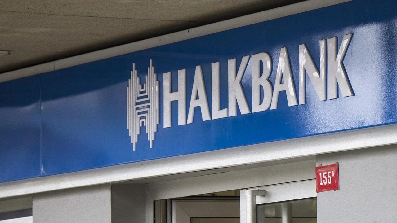 Halkbank'tan Emekliye Özel Aylık 2500 TL Taksitli Kredi Detayları!