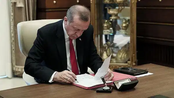 Cumhurbaşkanlığı tarafından yapılan atamalar Resmi Gazete'de