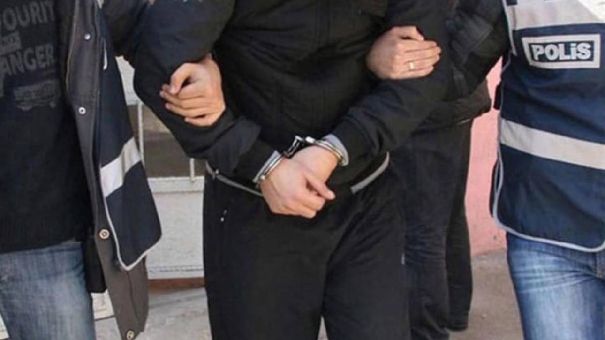Antalya'da rüşvet operasyonu! Narkotik ve Koruma Şube Müdürleri gözaltında
