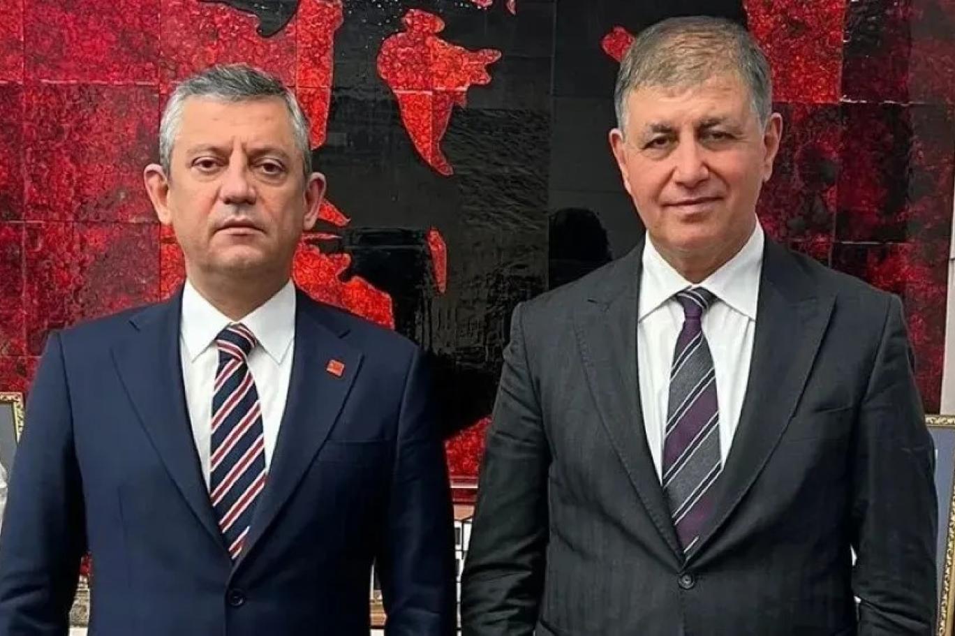 Özgür Özel'den Cemil Tugay'a sert sözler: "Burnundan fitil fitil getirmezsem namussuzum"