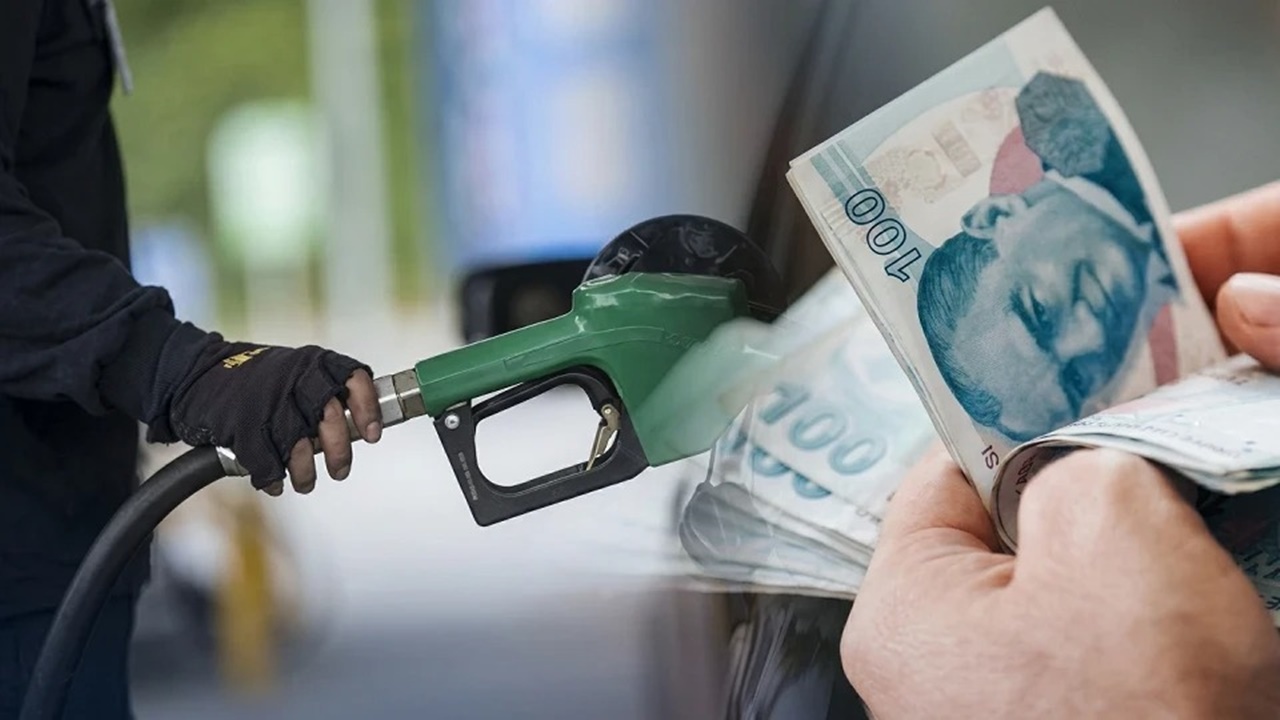 Sürücüler Gece Yarısından Önce İstasyonlara Koşuyor: İlave Vergiyle Akaryakıt Fiyatı Katlanacak