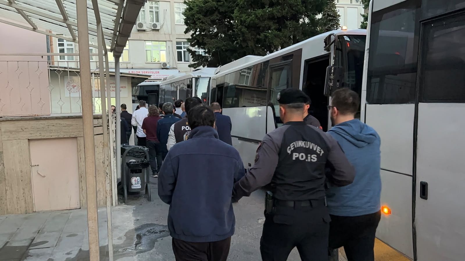 İsrailliler'in yönettiği dolandırıcılık şebekesi savcılığa çıkarıldı!