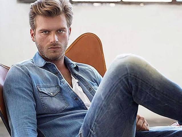 Kıvanç Tatlıtuğ'a suç duyurusu!