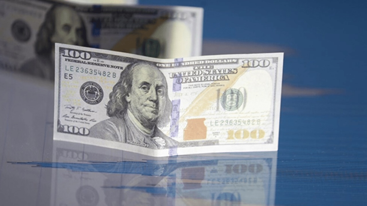 Dolar 47,60 Seviyesini Aşarak Tarihi Zirveyi Gördü