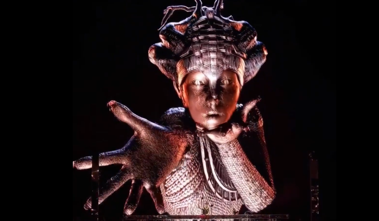 Anyma konserini yasaklandı! Satanist ritüel sembolleri barındırıyor