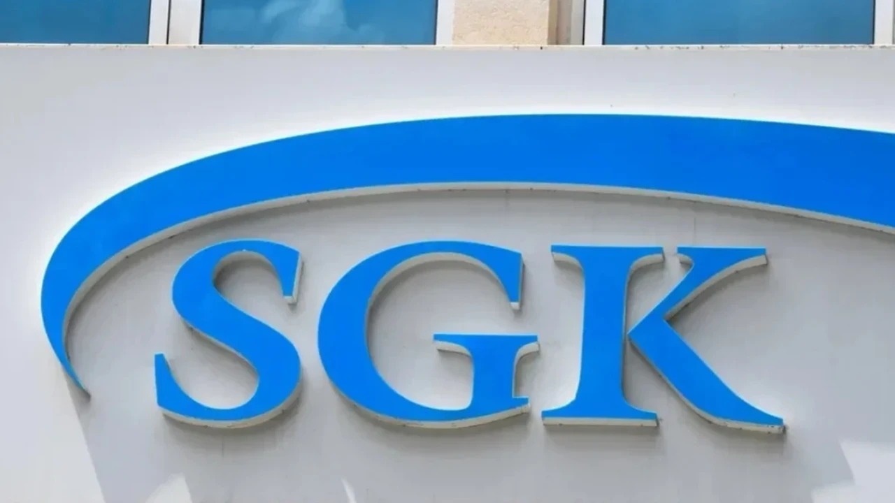 Sigortasız Çalışana Tutanak Başına En Az 1 Gün Hizmet: SGK Tutanak Düzenlemesinin Detaylarını Açıkladı   